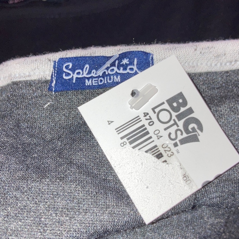 Splendid Heather Gray V-Neck Tee - Picture 6 of 8